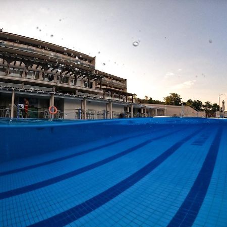 Plotini Hotel Dhidhimotikhon Buitenkant foto