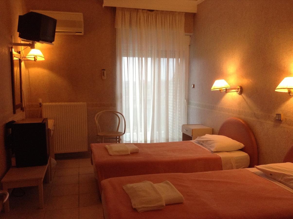 Plotini Hotel Dhidhimotikhon Kamer foto